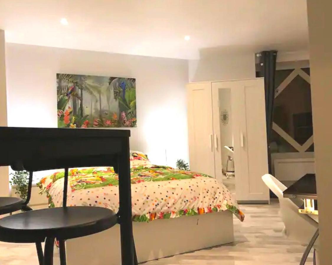 Plein Centre Ville ,Parking , Tout Equipe ,Confort Clermont-Ferrand Ngoại thất bức ảnh